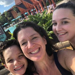 Meet your Posher, Debbie